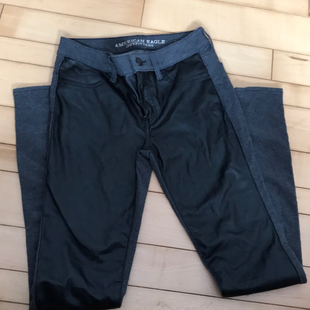 PLEATHER American Eagle jeans size 6 X-Long